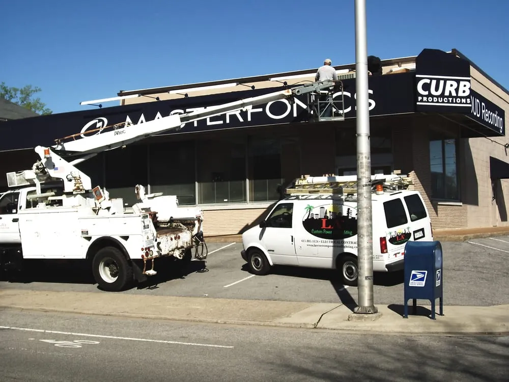 Reliable electrical repair experts serving ,  - LA's Custom Power & Lighting