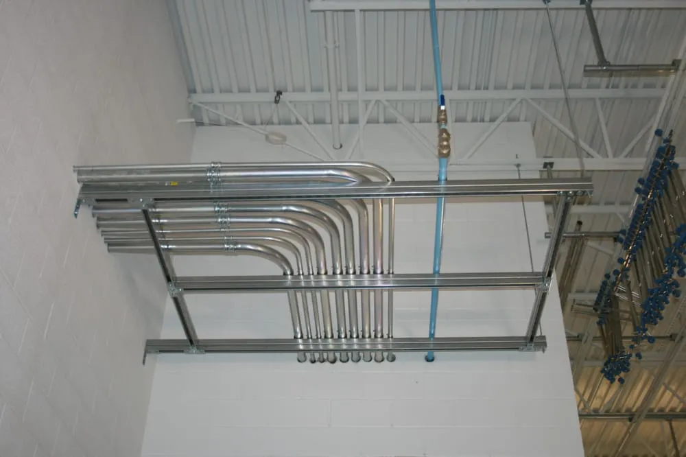 Slide of Laszlo Electric