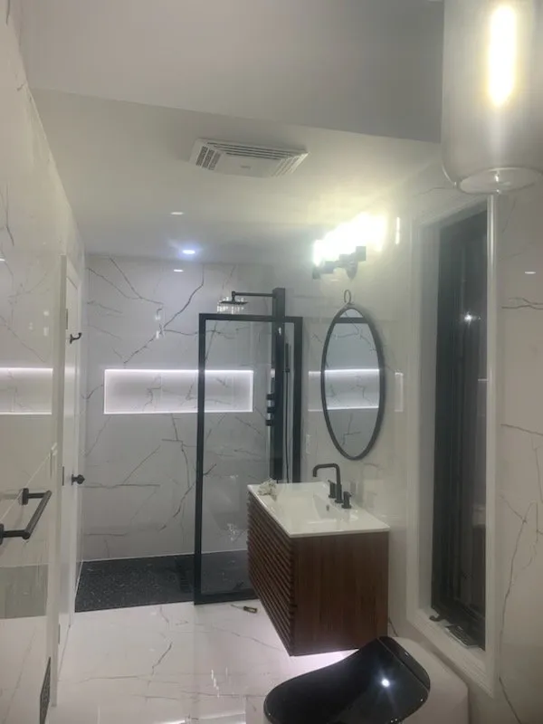 Slide of Latin Alliance Management