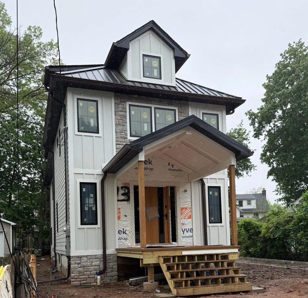 Slide of Latin Alliance Management