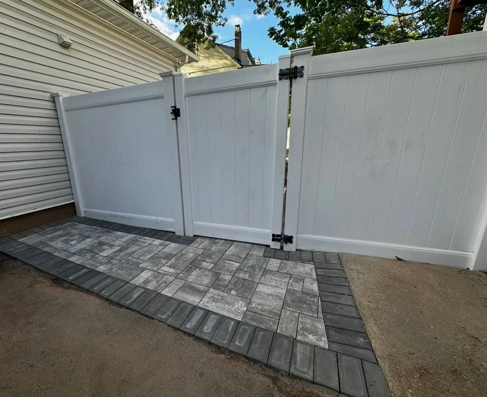 Slide of Latin Alliance Management