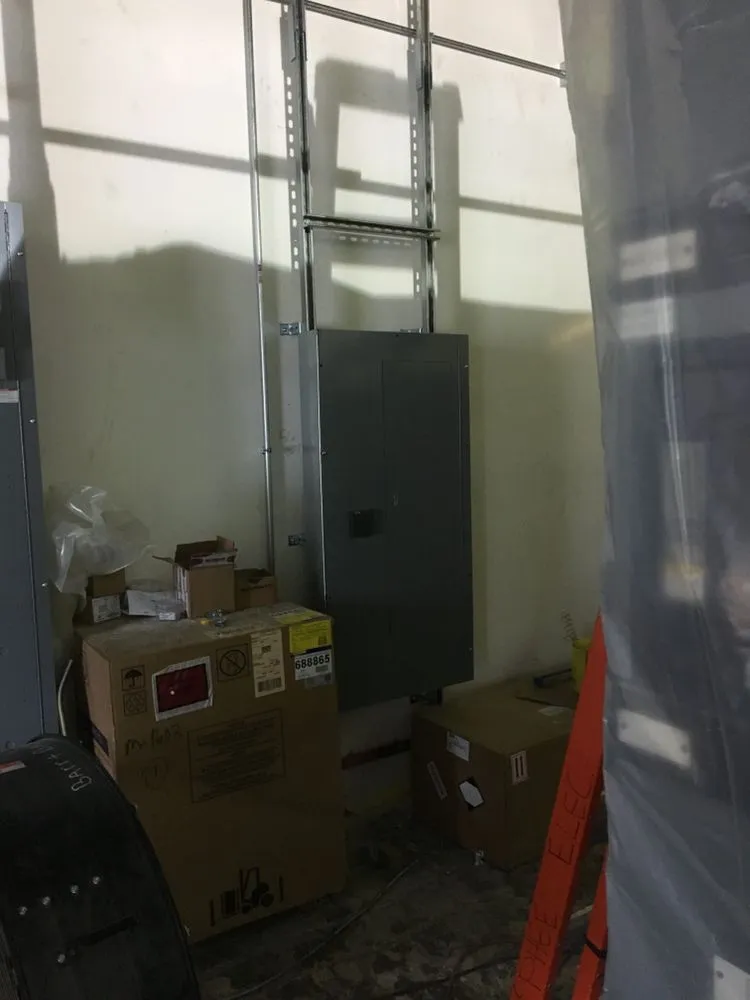 Reliable emergency electrical service experts serving , - Laura Electric