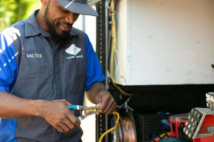 Slide of Lavallee Electrical Services