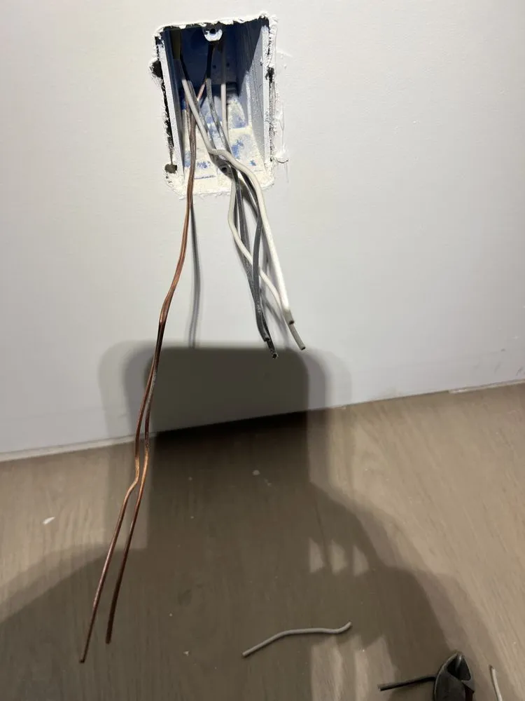 Slide of Lavariega Construccion