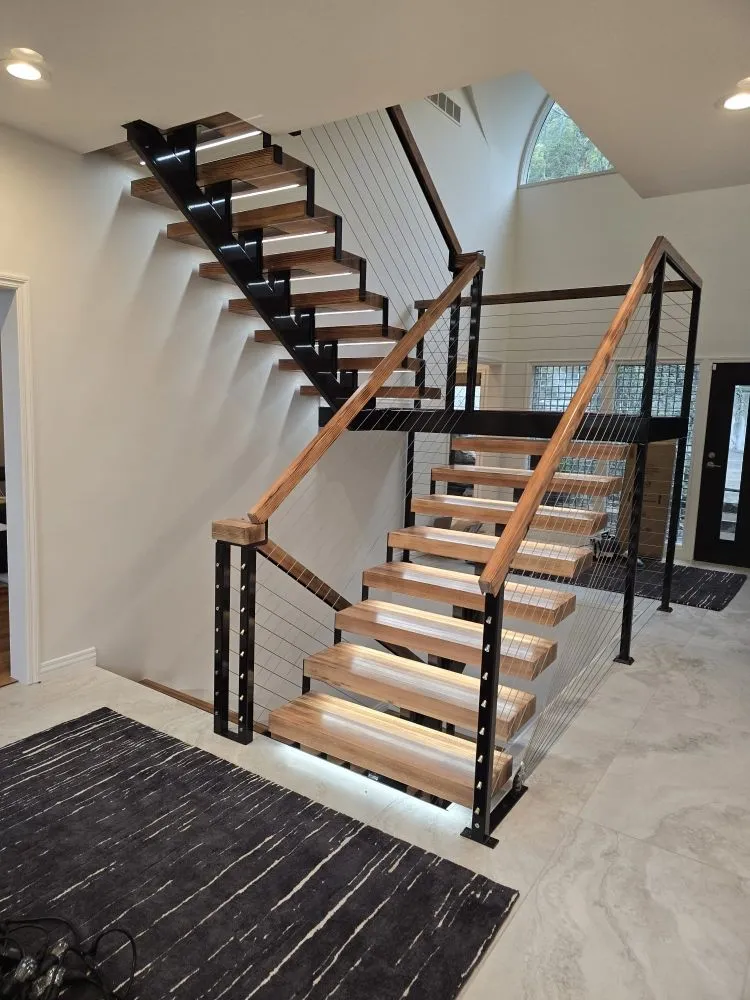 Slide of Lavo Construction