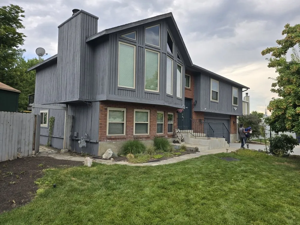 Slide of Lavo Construction