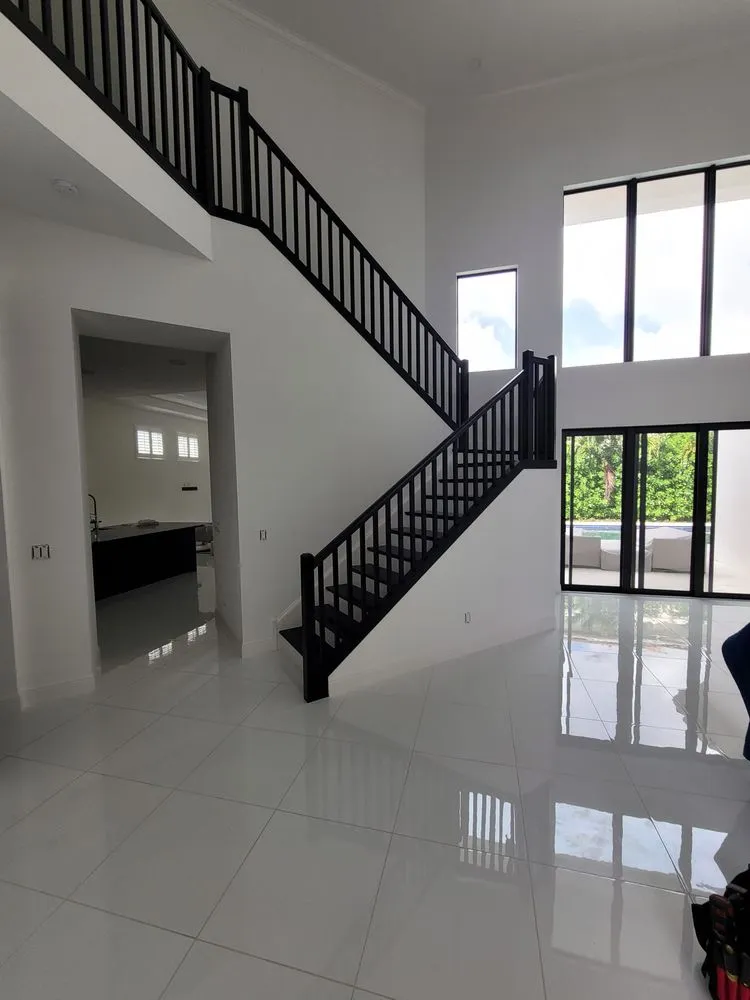 Slide of Lavo Construction