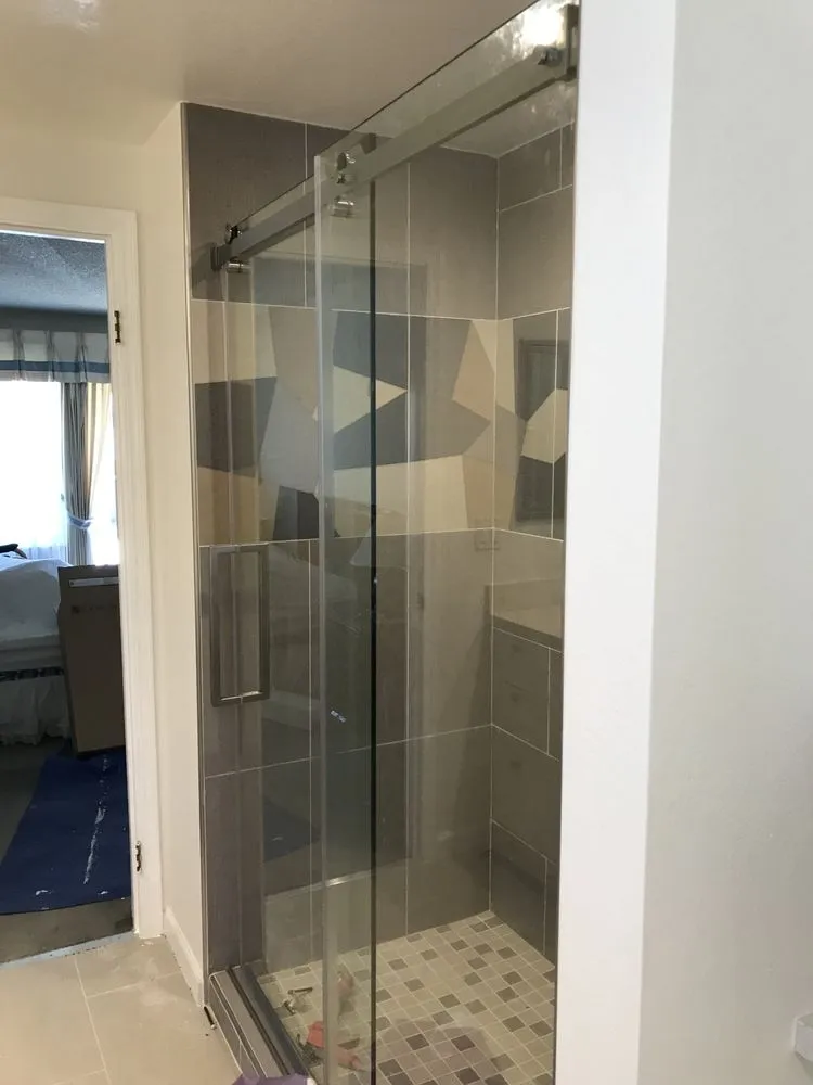 Slide of Lawjas Construction