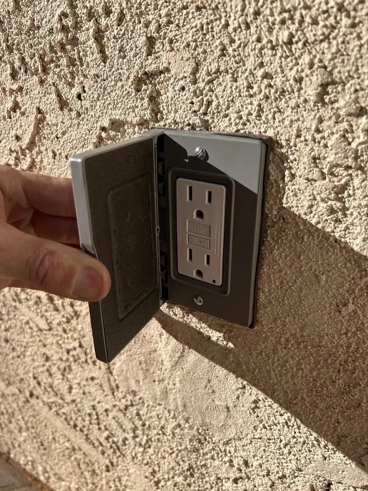 Slide of Lawlipop Electric