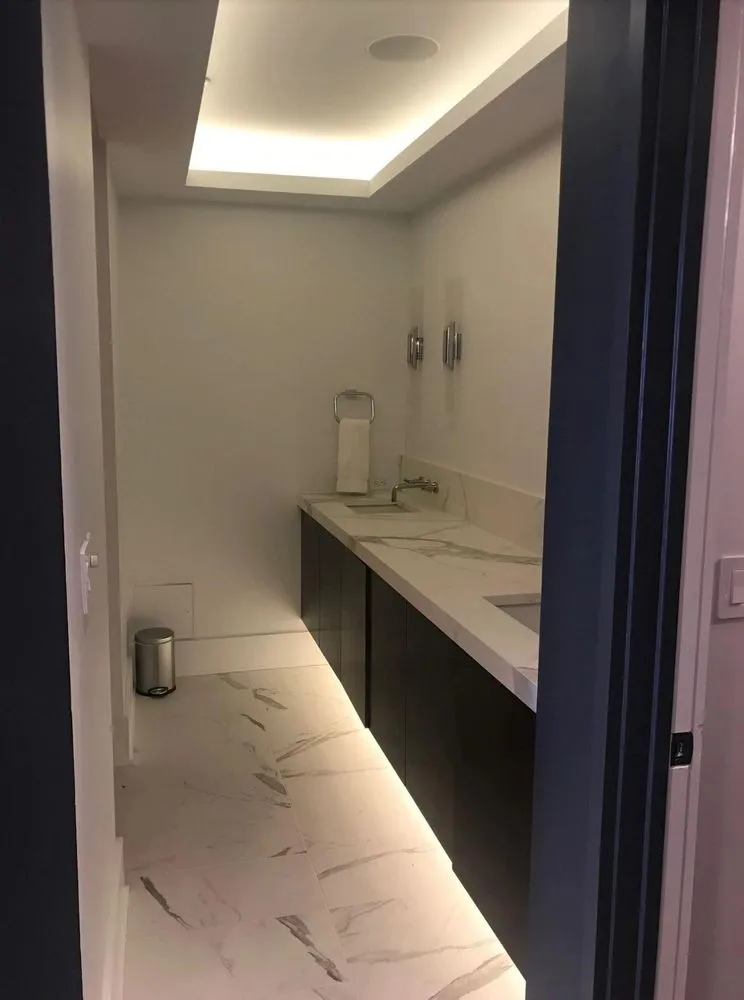 Slide of Lawncrest Electricians