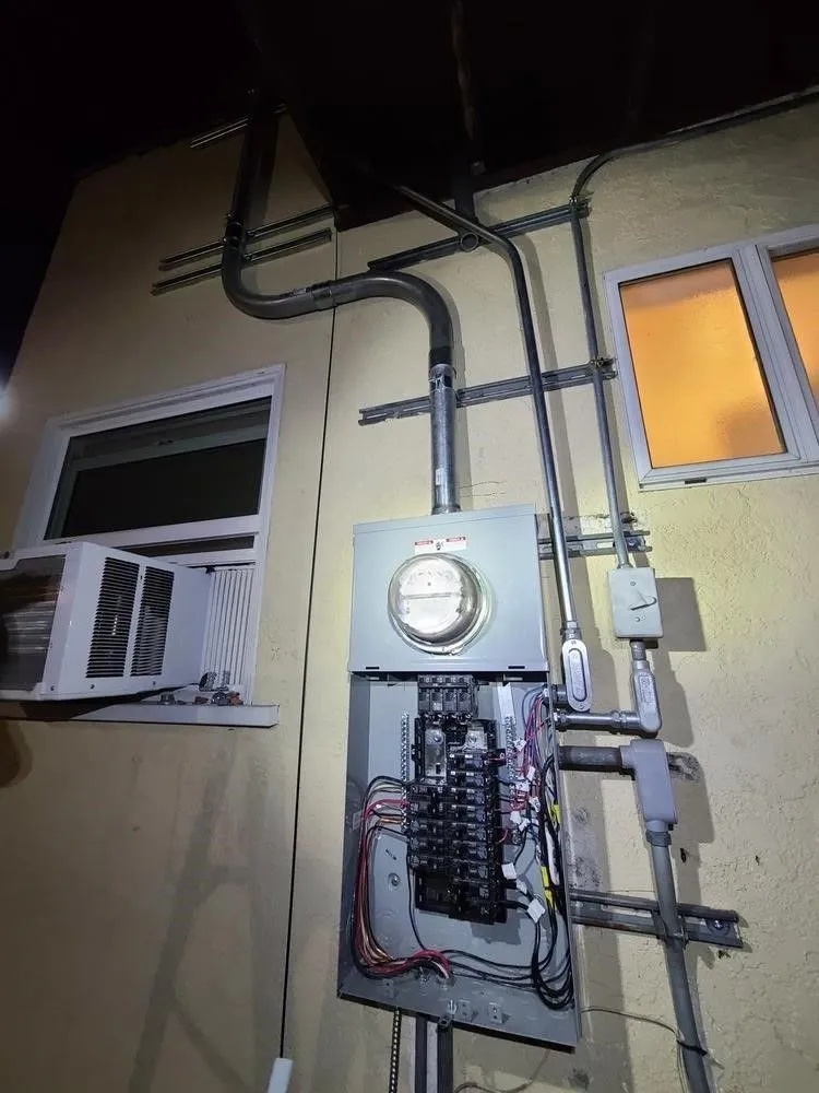 Slide of Lawncrest Electricians