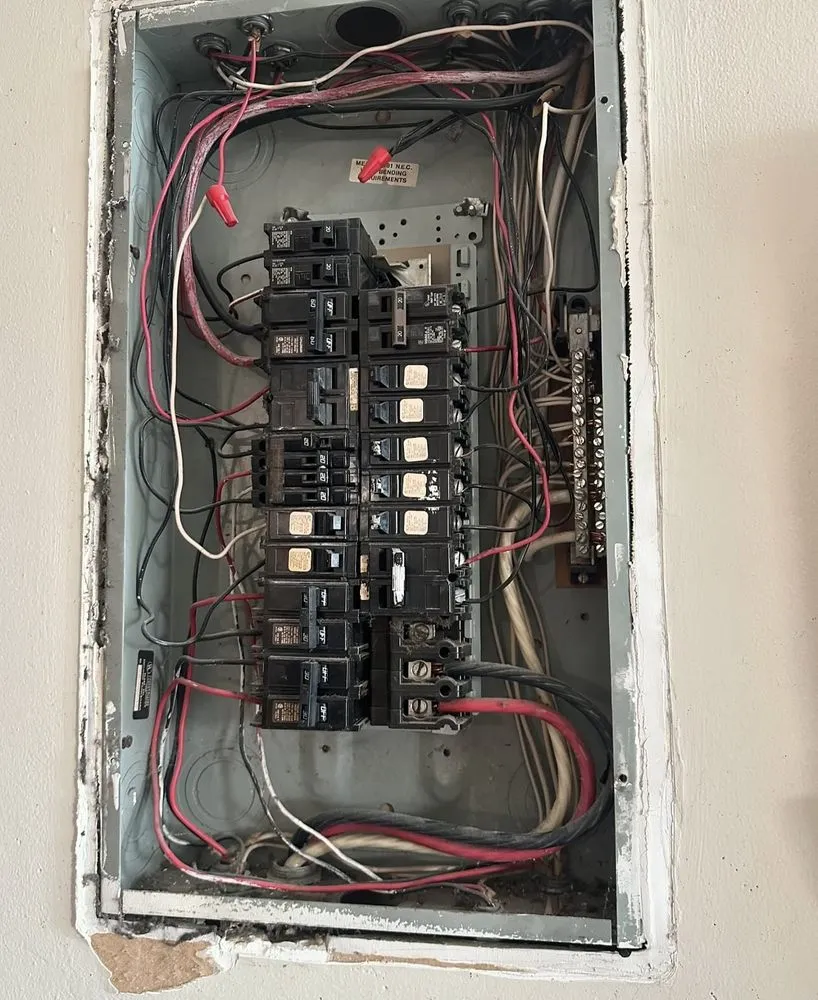 Emergency outlet and switch repair service in Vauxhall, NJ - Lawrence Electrical