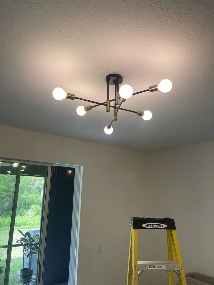 Trusted electrician providing emergency electrical service in Land O' Lakes, FL - Lawson Electric