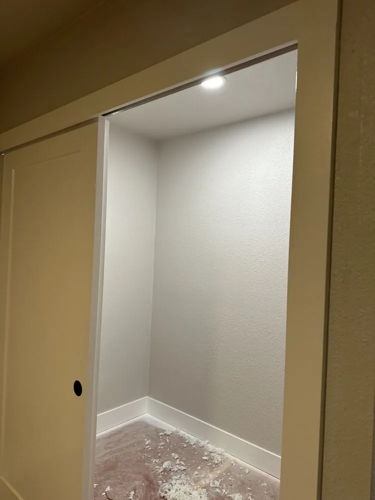 Slide of Layton electric