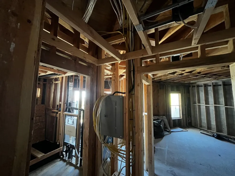 Slide of Lazarit Electric