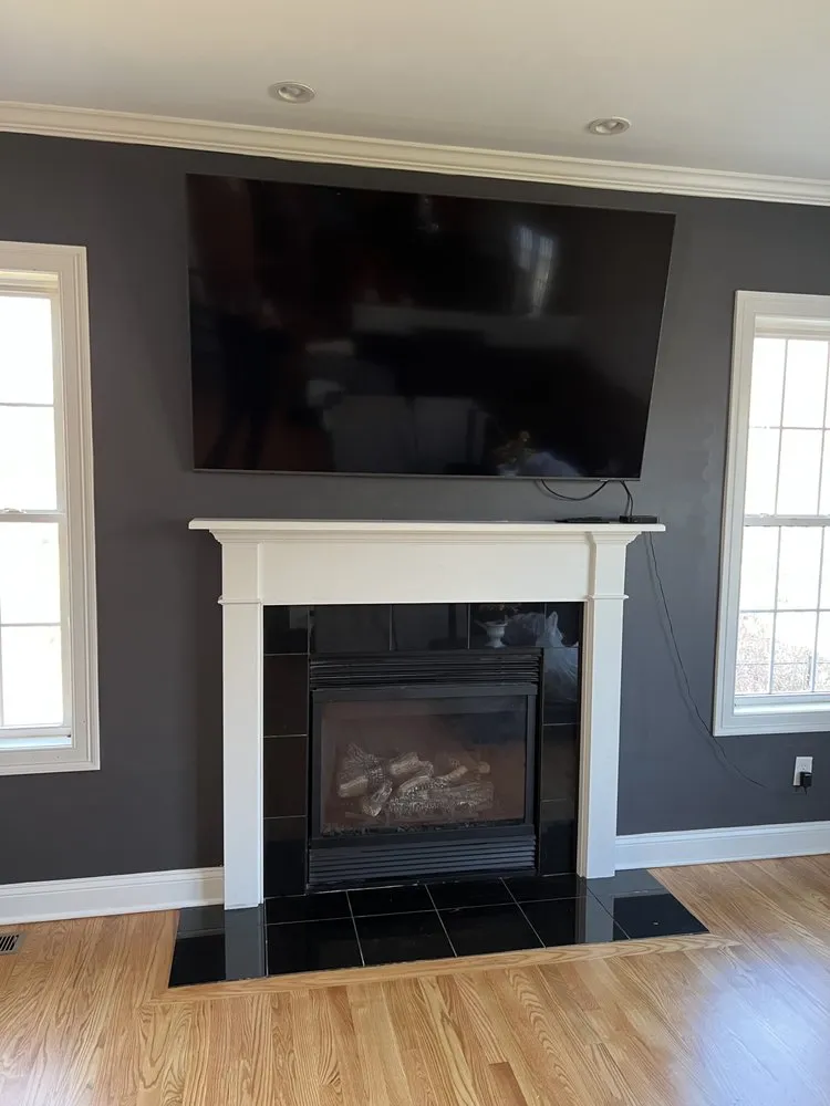 Slide of LCD Plasma Installations