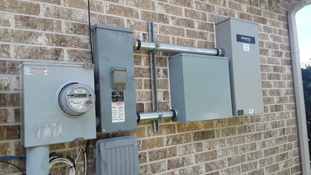 Slide of L&E Electrical Services - TECL 31068