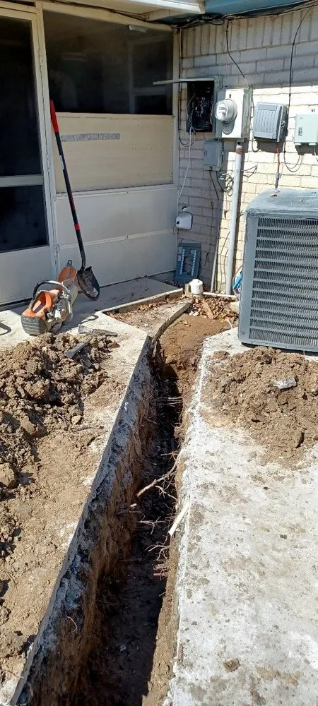 Slide of L&E Electrical Services - TECL 31068