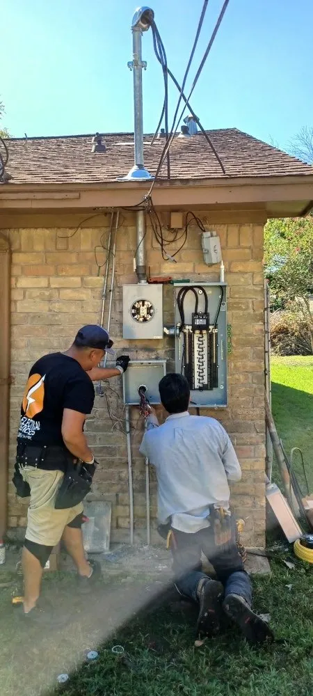 Slide of L&E Electrical Services - TECL 31068