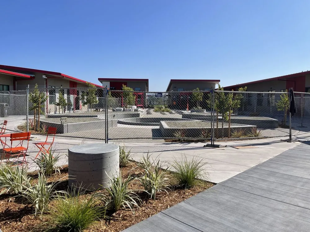 Slide of Le Electrician