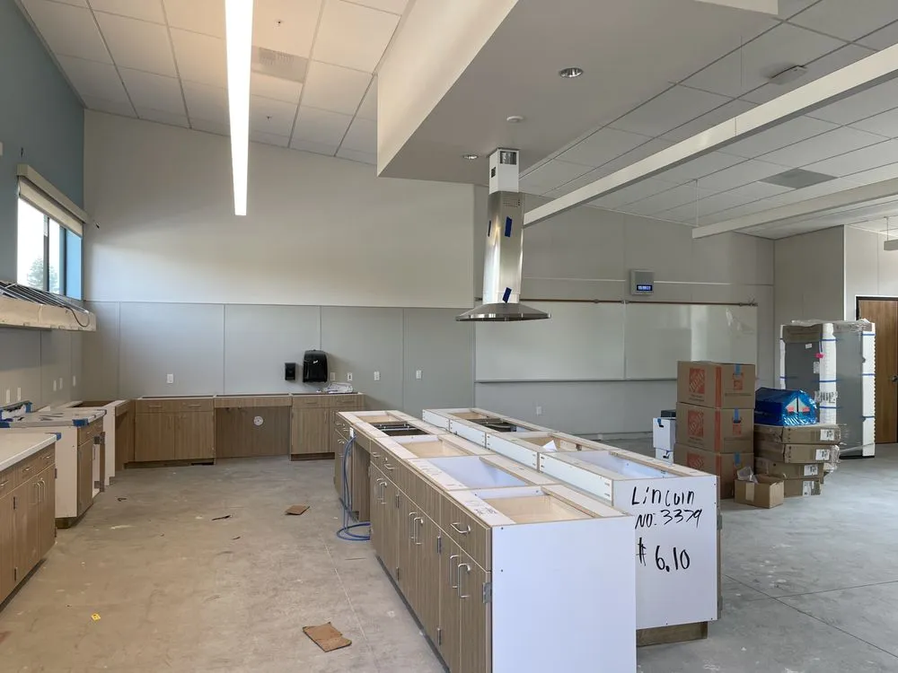 Slide of Le Electrician