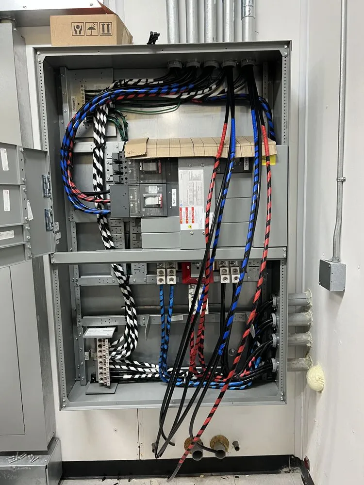 Emergency electrician providing wiring installation in Port St. Lucie, FL - Lead Electrical