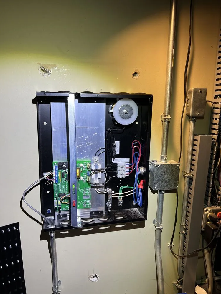 Professional lighting installation experts serving Port St. Lucie, FL - Lead Electrical