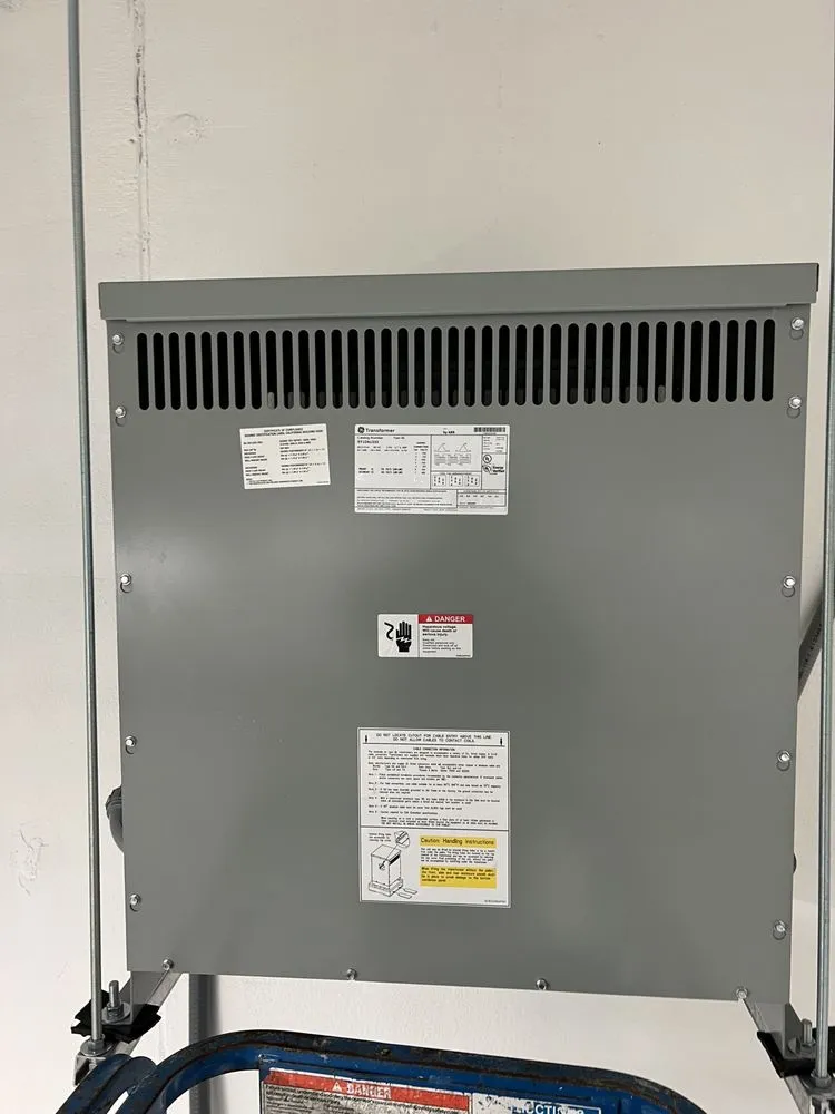 Licensed circuit breaker repair service in Port St. Lucie, FL - Lead Electrical