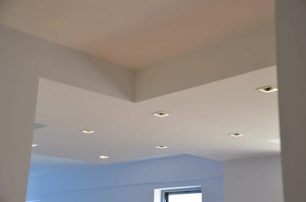 Slide of Leader Electric