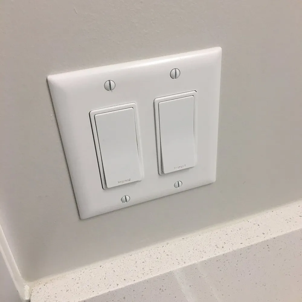 Slide of Leadership Master Electrician