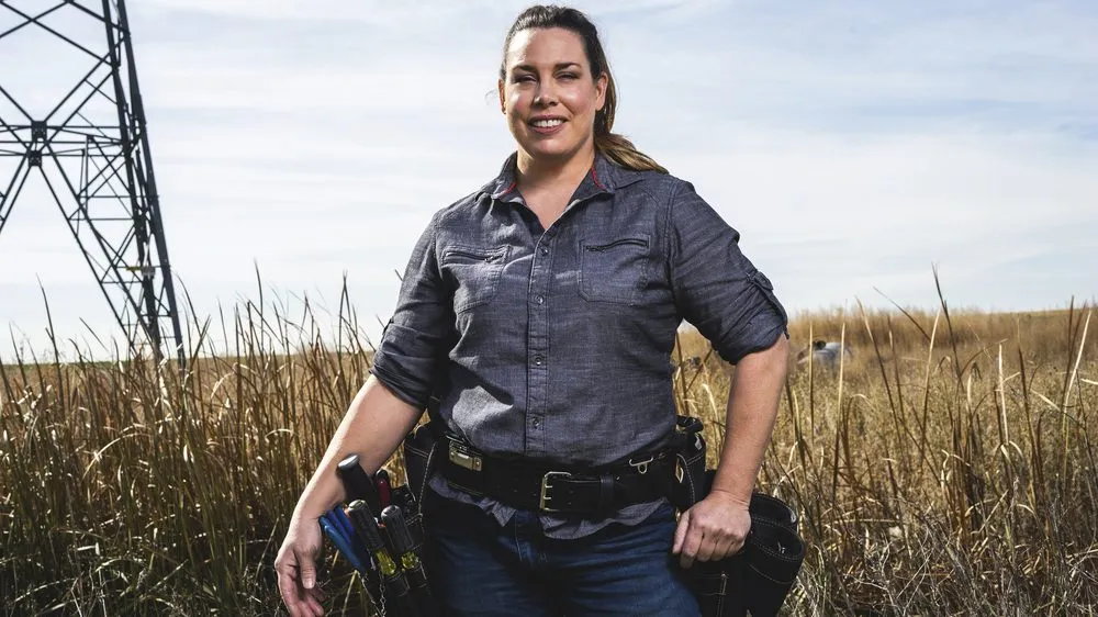 Slide of Leading Edge Electric