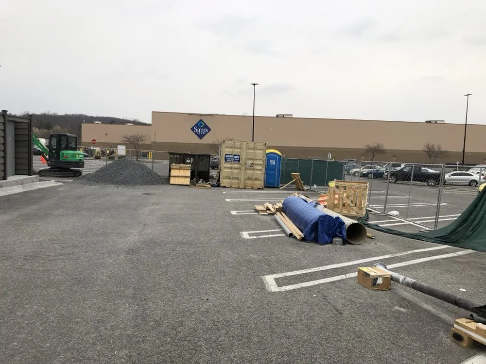 Slide of Leading-Edge Services