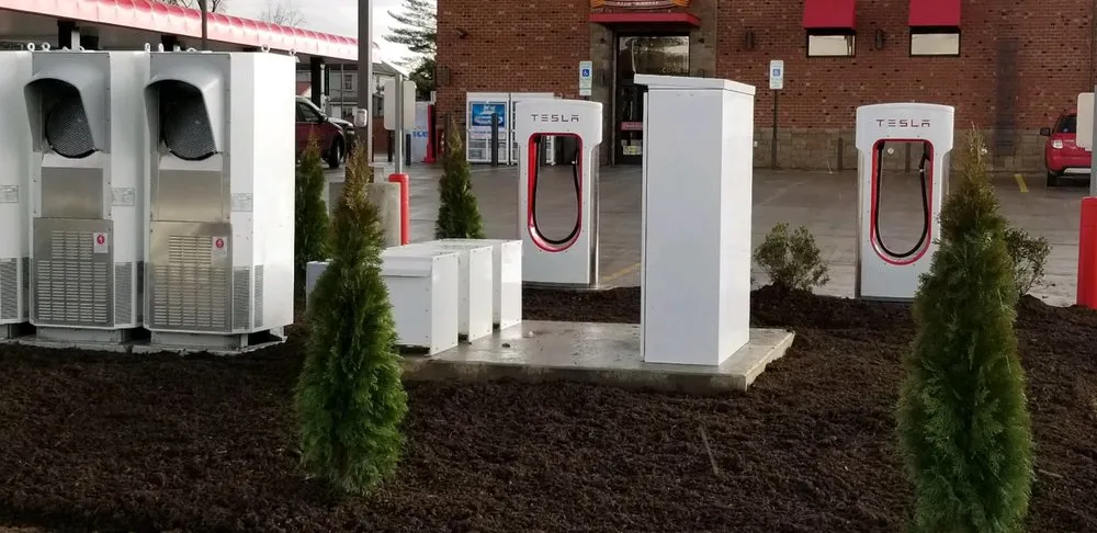 Reliable lighting installation experts serving ,  - Leading-Edge Services