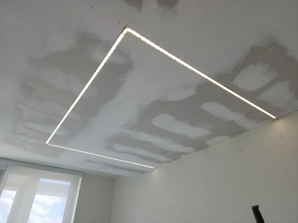 Slide of Leaf Electric