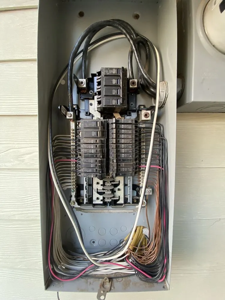 Slide of Leal Electric