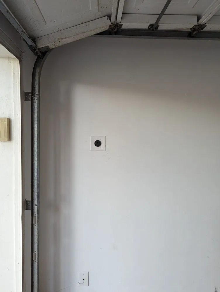 Slide of Leal Electric