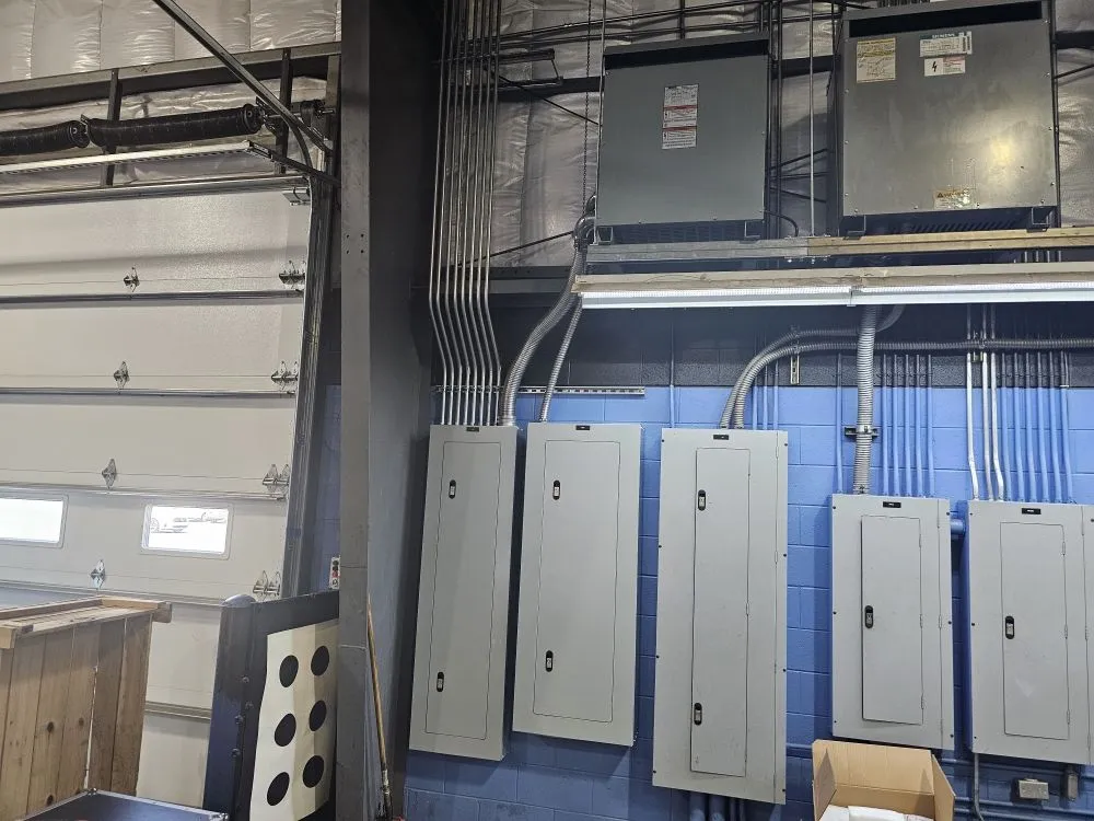 Trusted electrician providing electrical repair in ,