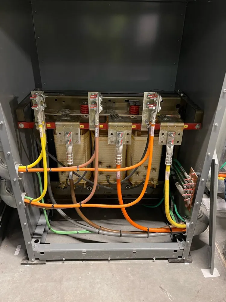 Licensed outlet and switch repair service in Luke Air Force Base, AZ - LED Electric