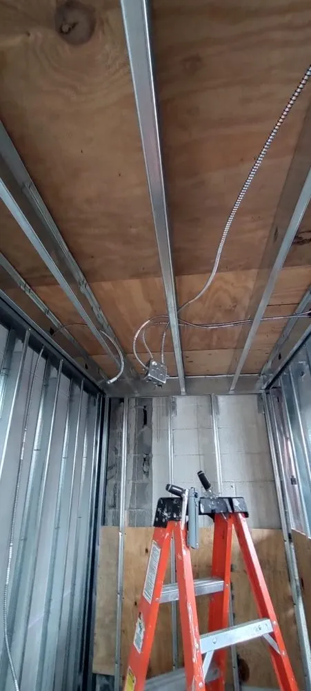 Reliable electrical repair service in ,  - Led Electricians Tech