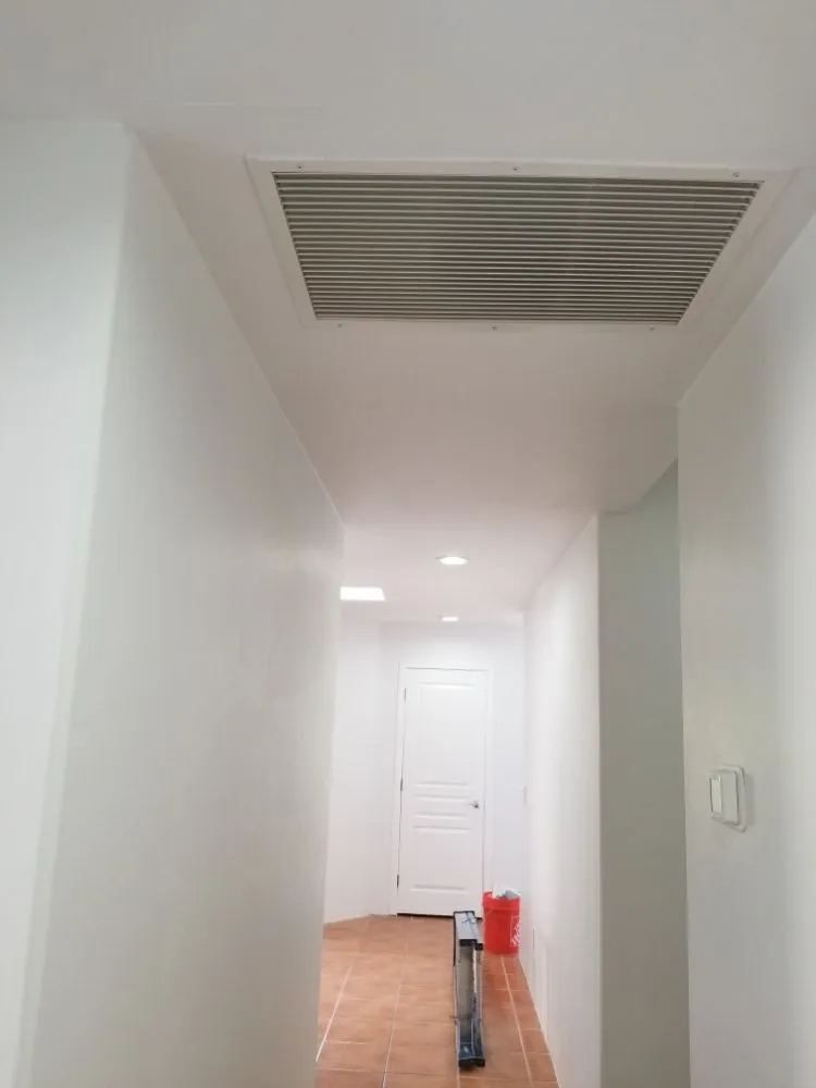 Slide of Ledezma Electric