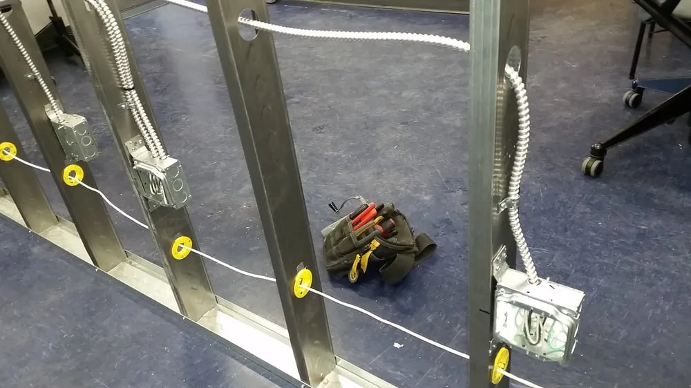 Slide of Ledolectric Systems