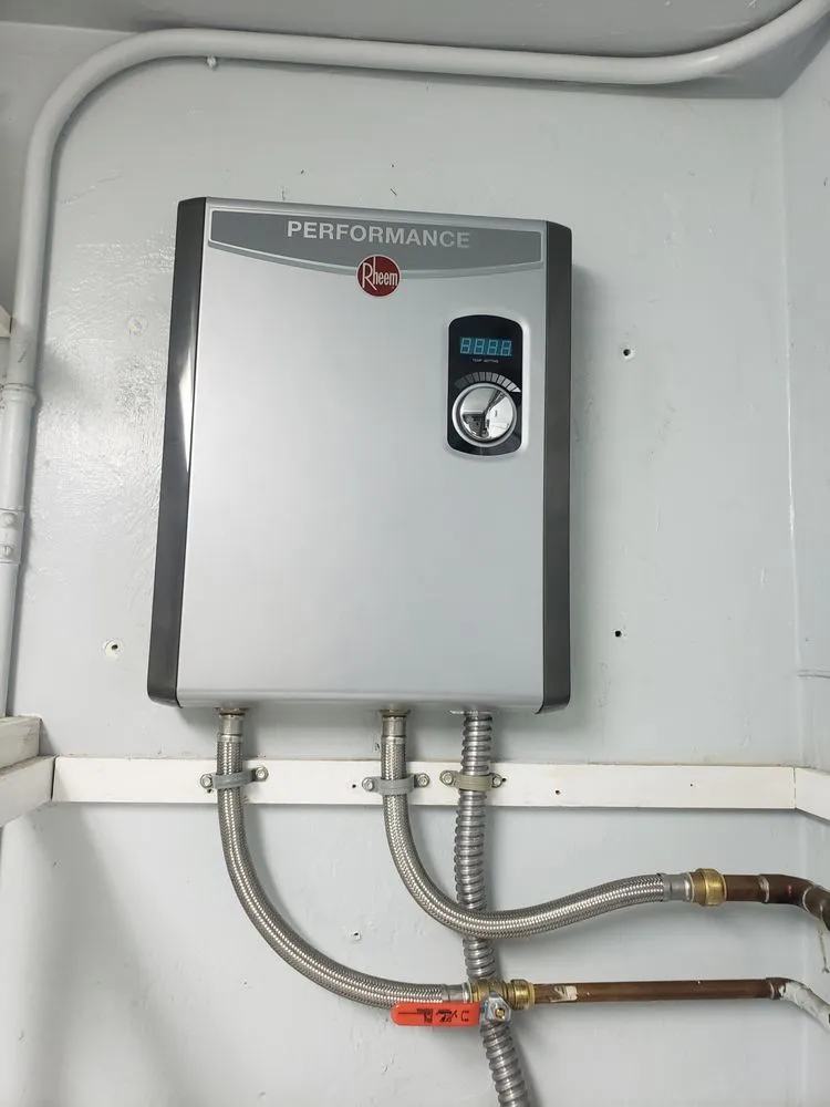 Slide of Lee Can Fixit