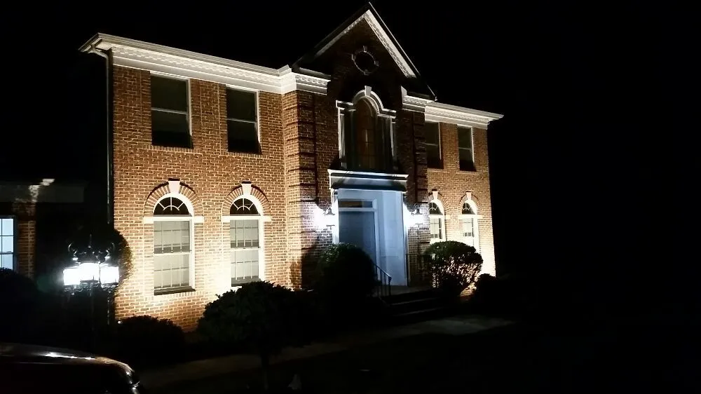 Slide of Lee Contracting