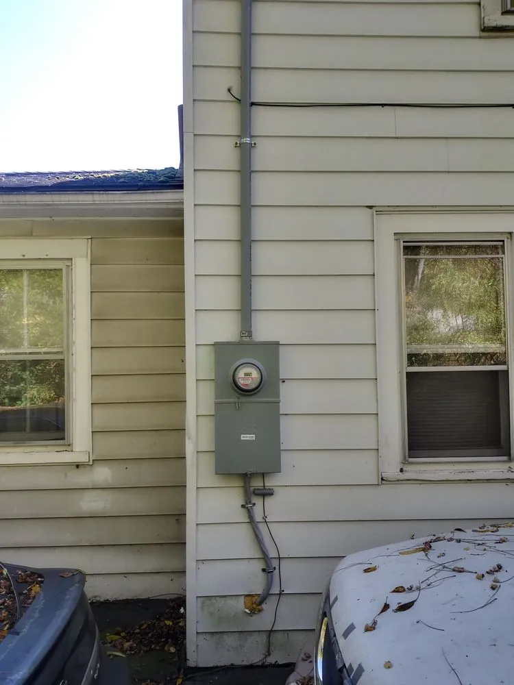 Slide of Lee Electric