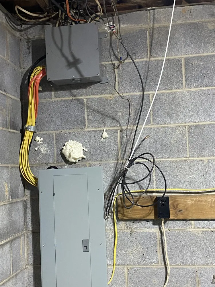 Slide of Lee Electric