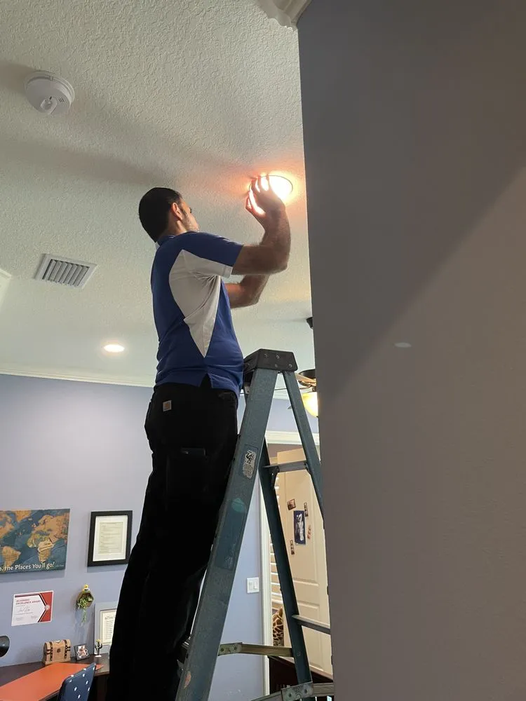 Slide of LEE Electric