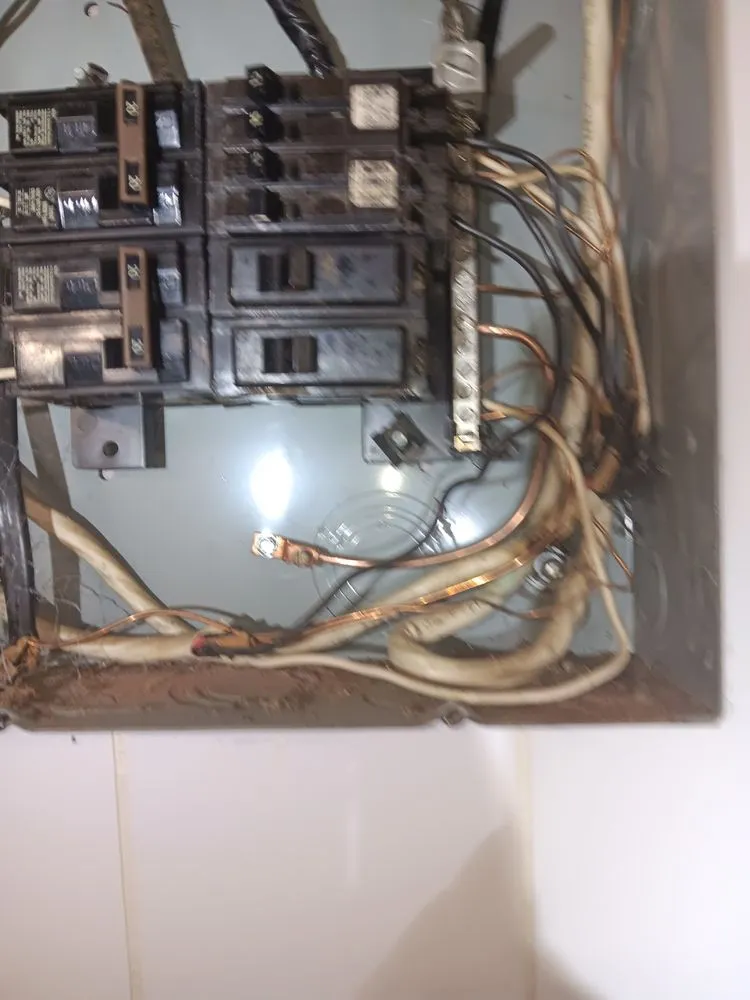 Slide of Lee Hayes Electric