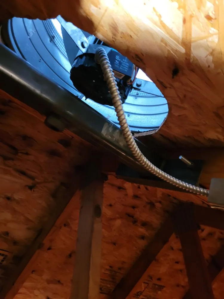 Slide of Lee Home Improvement