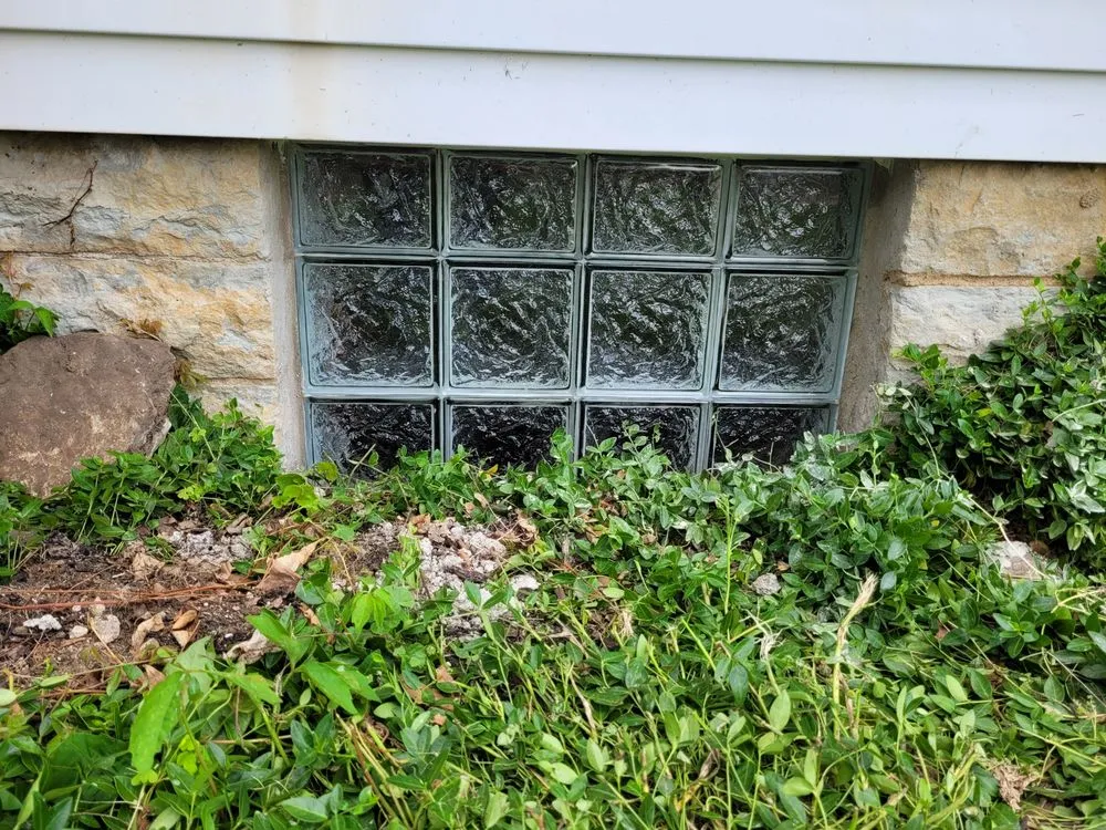 Slide of Lee Home Improvement