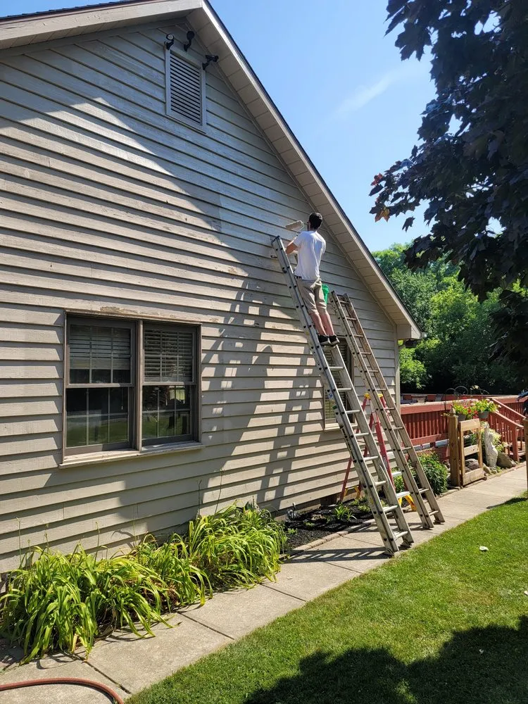 Slide of Lee Home Improvement